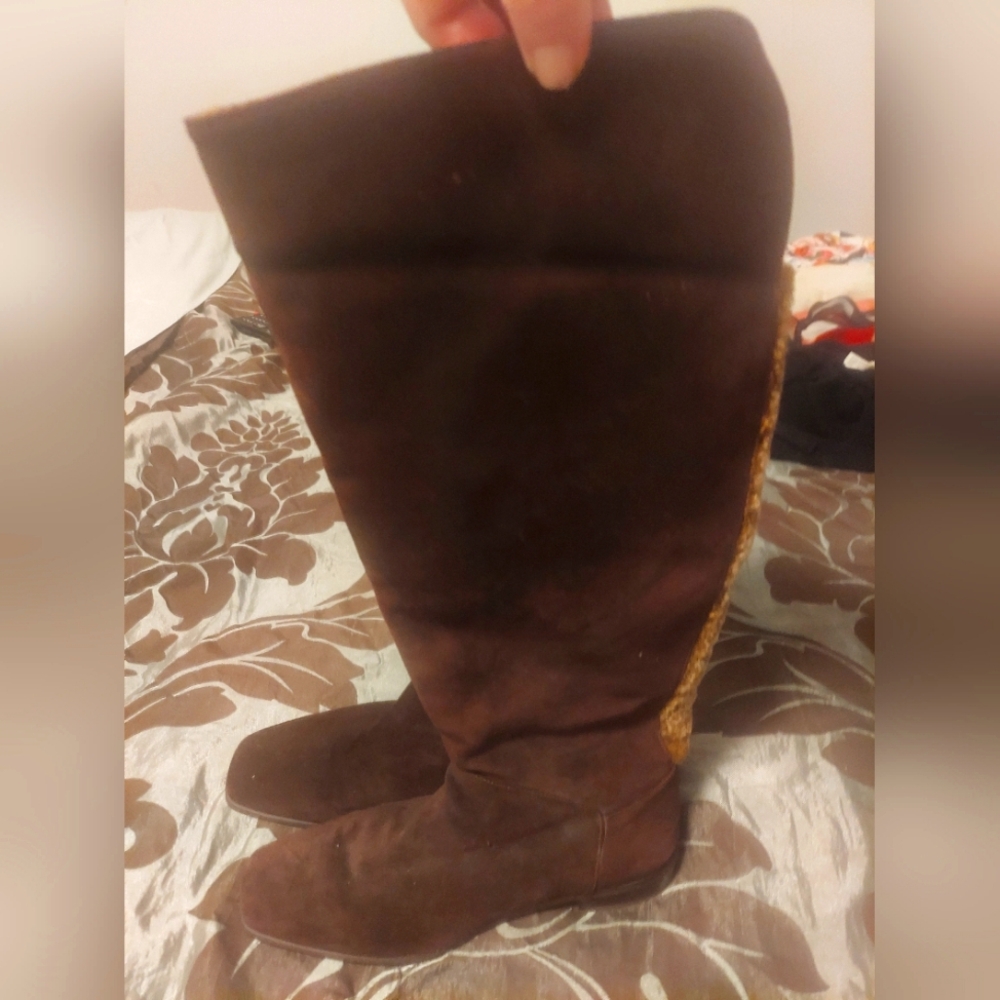 NWT Stuart Weitzman Alaska Boots Brown Cola Sport Suede Sherpa Foldover Size 8.5